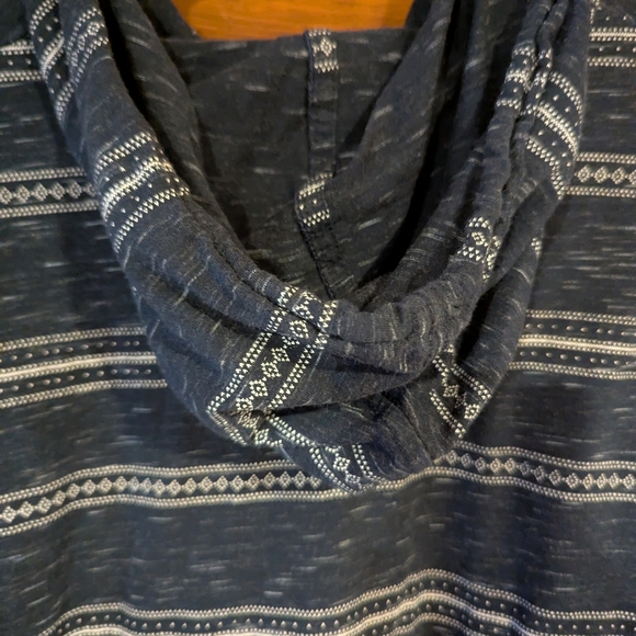 Blue and White Striped Zip-Up Hoodie Sweatshirt - Picture 6 of 6